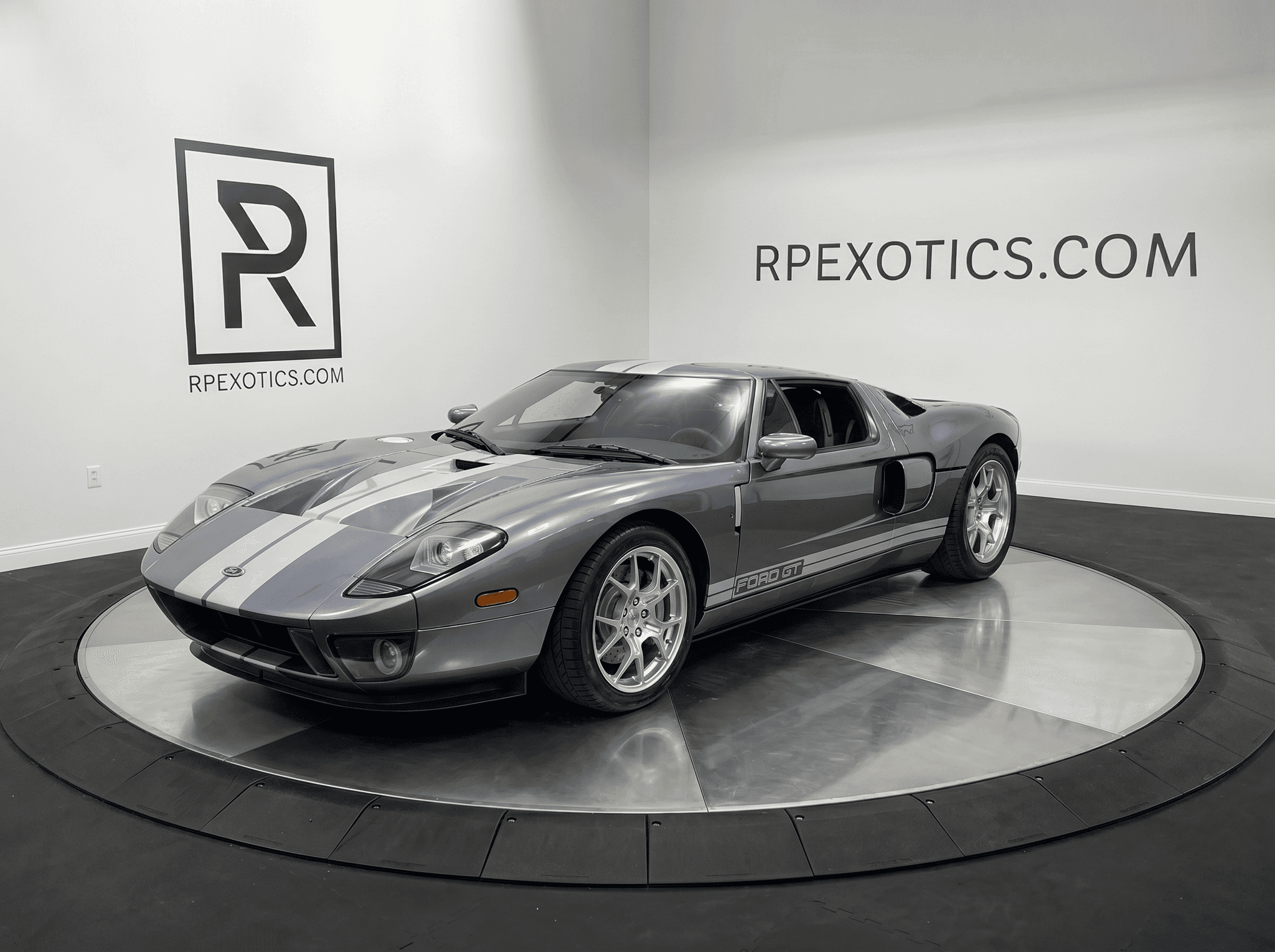 2006 Ford GT